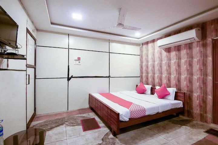 Hotel O Golden Residency