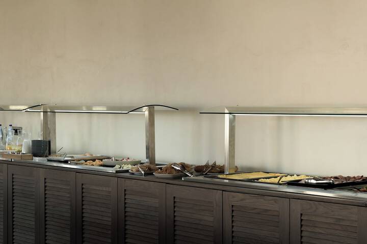 Dining 153 of 252