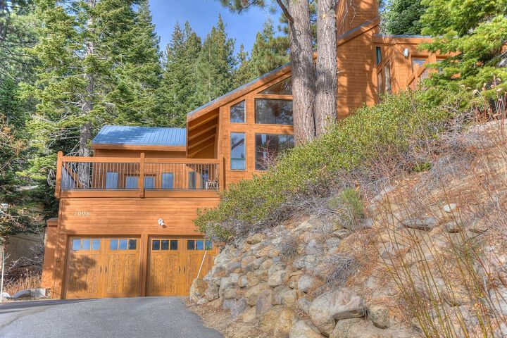 Incline Village Manor Near Beach & More!