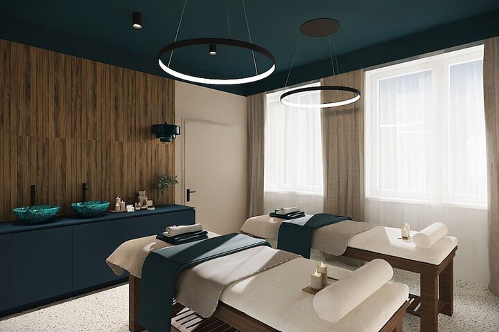 Room 4 of 6