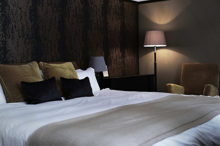 Room 21 of 77