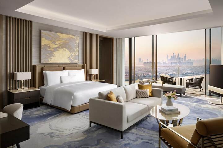 Room 48 of 212