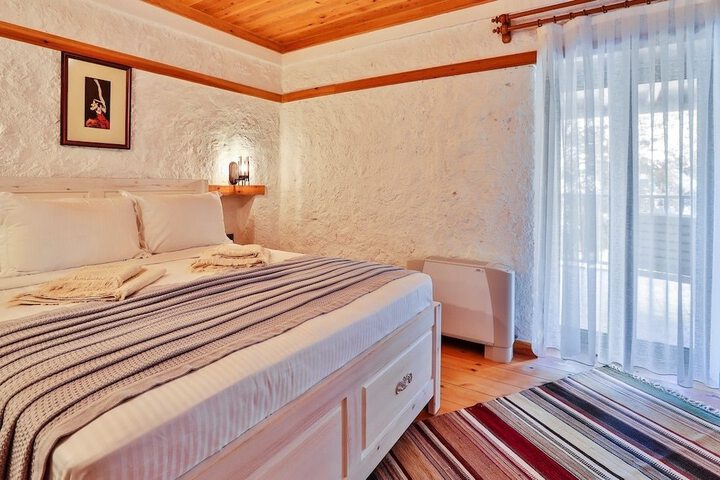 Room 14 of 188