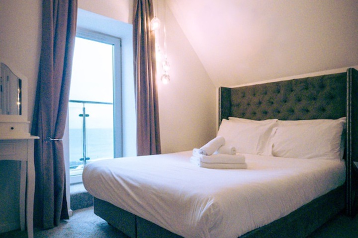 Room 19 of 60