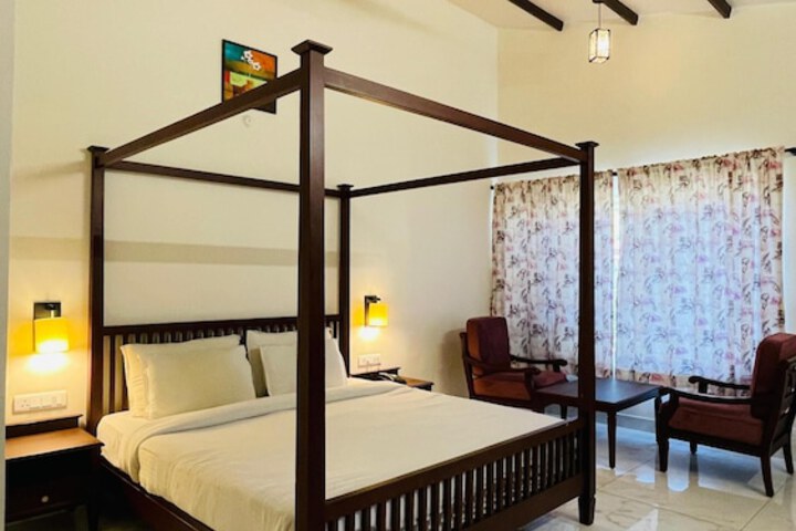 Room 7 of 26