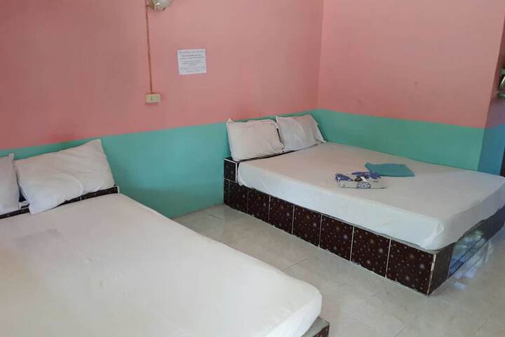 Room 2 of 36