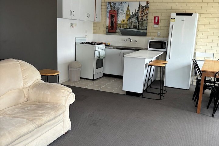 Room 21 of 66