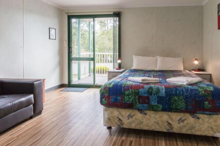 Room 10 of 79