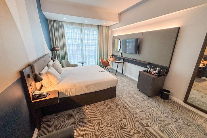 Room 37 of 116