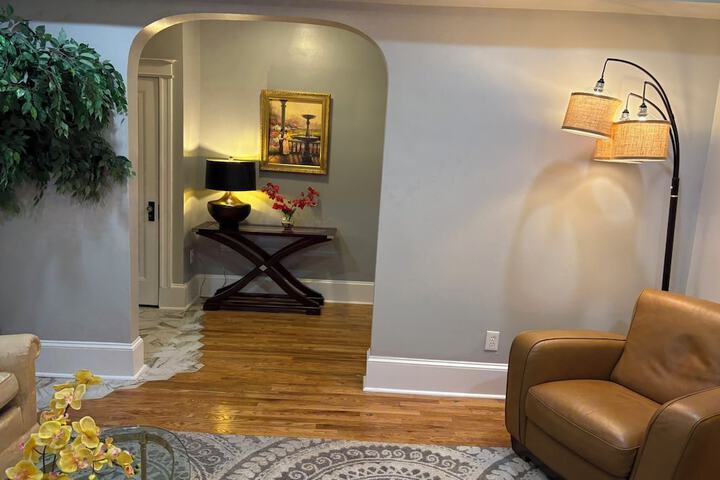 Room 6 of 21