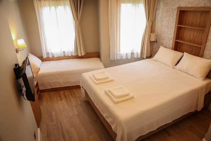 Room 15 of 50