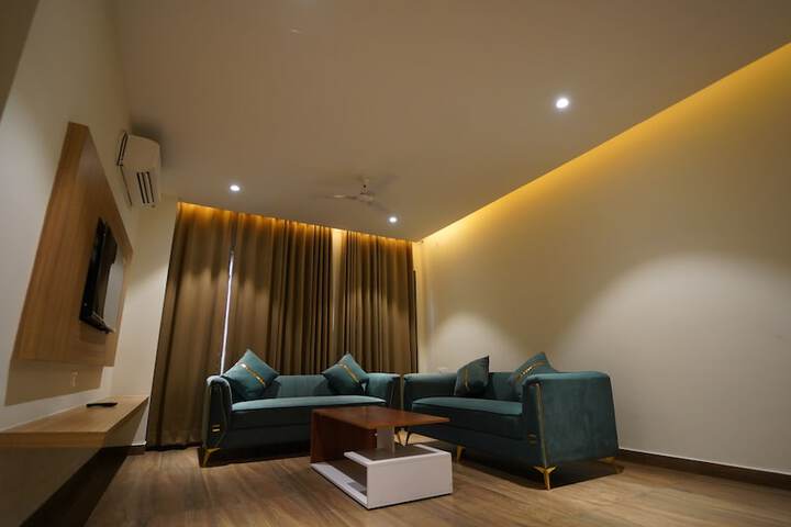 Room 29 of 49