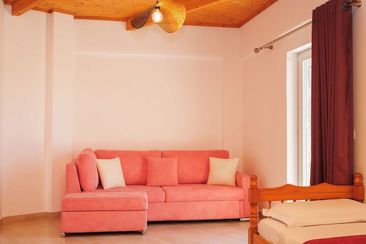 Room 17 of 62
