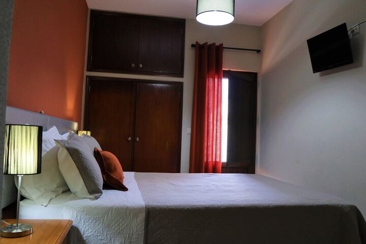 Room 20 of 64