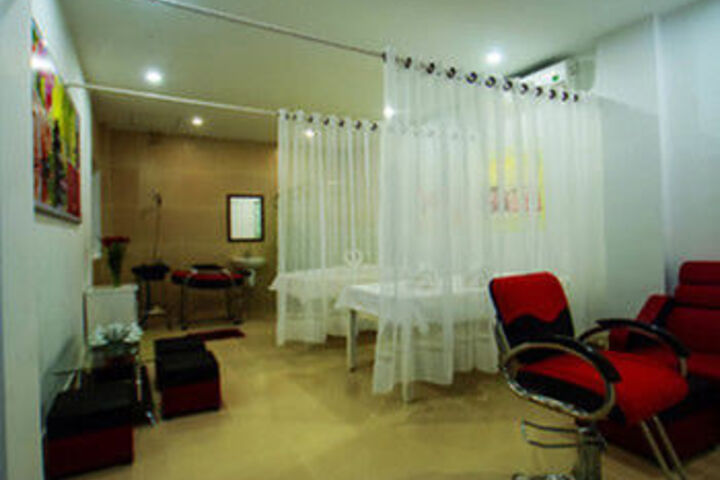 Room 64 of 66