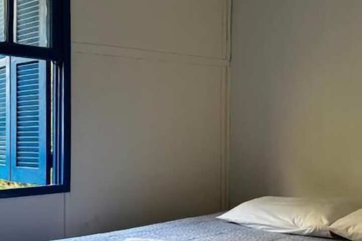 Room 17 of 60
