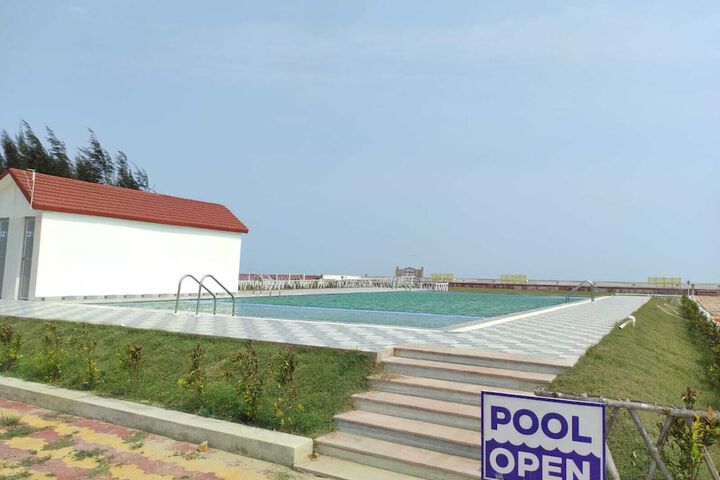 Pool 19 of 29
