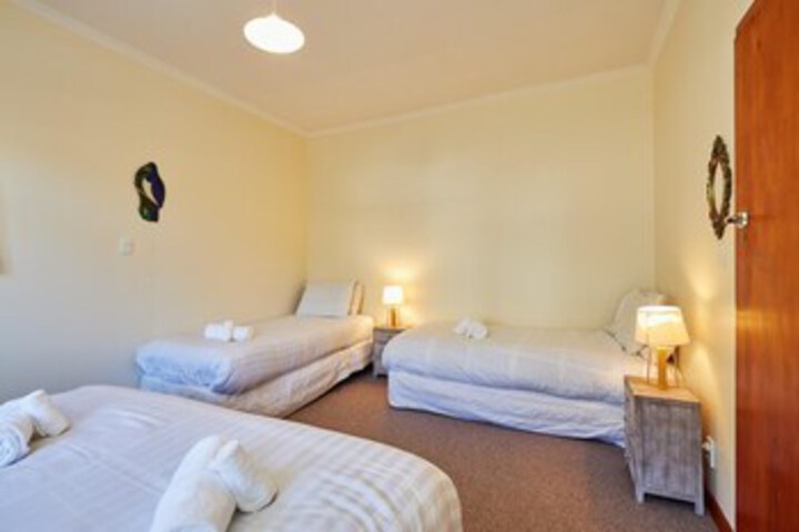 Room 30 of 46