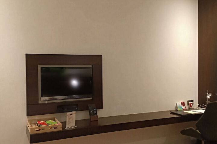 Room 18 of 71
