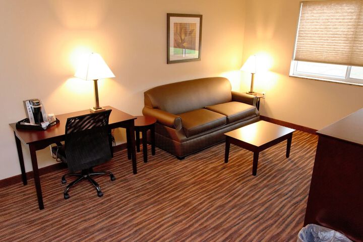 Double Accessible King Size Bed (2 of 9)