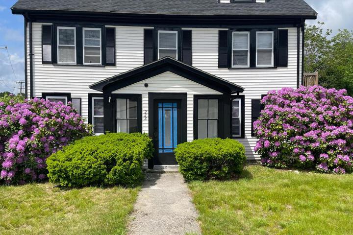 Charming Condo near Gillette Stadium