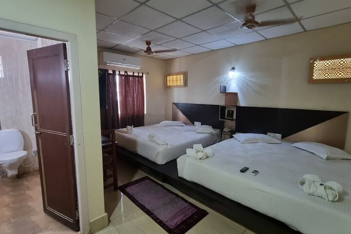 Room 62 of 169