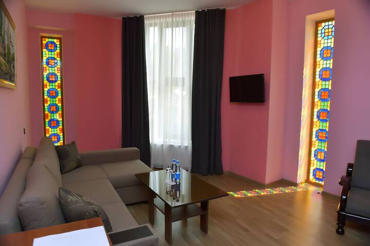 Room 19 of 36