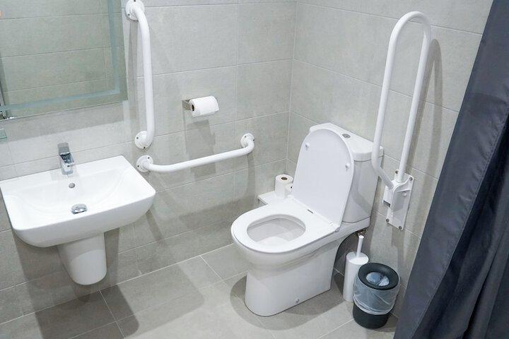 Room 8 of 24