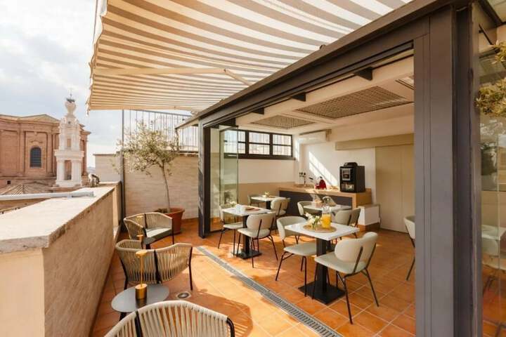 Terrace/Patio 13 of 15