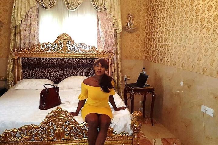 Room 28 of 61