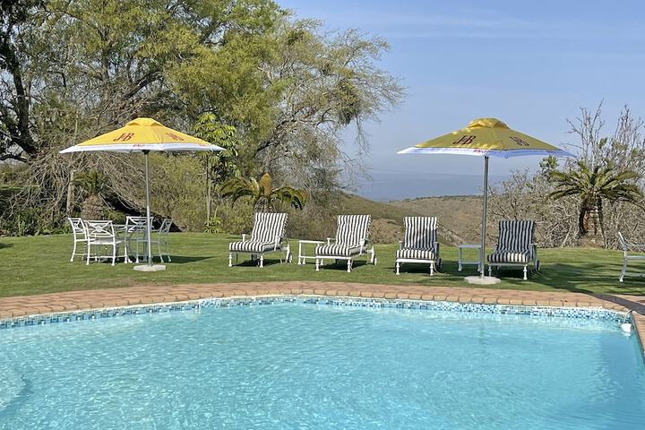 Pool Hotel