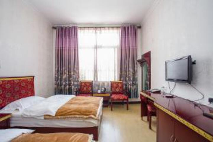 Room 5 of 7