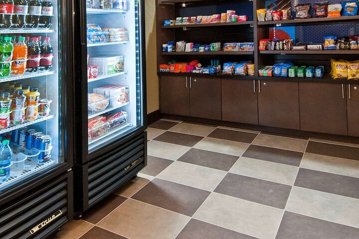 Snack bar