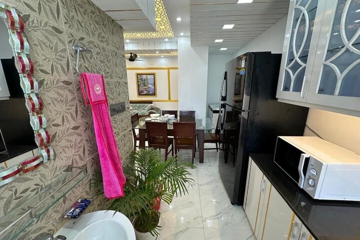 Room 17 of 20