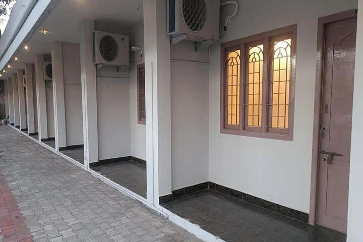 Property Grounds 13 of 16