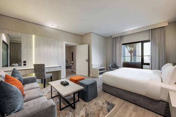 Room 21 of 68