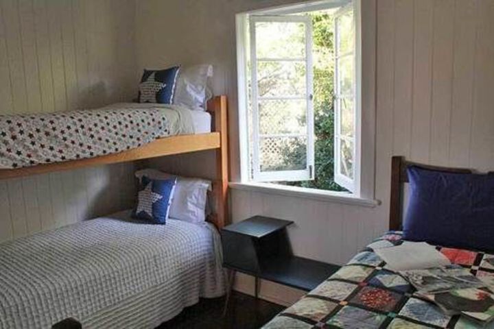 Room 8 of 37