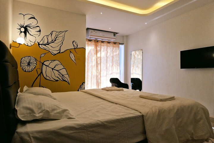 Room 39 of 169