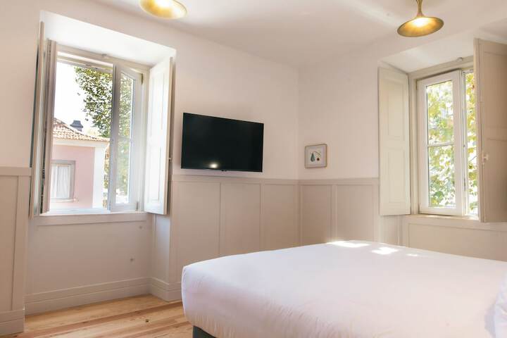 Room 5 of 22