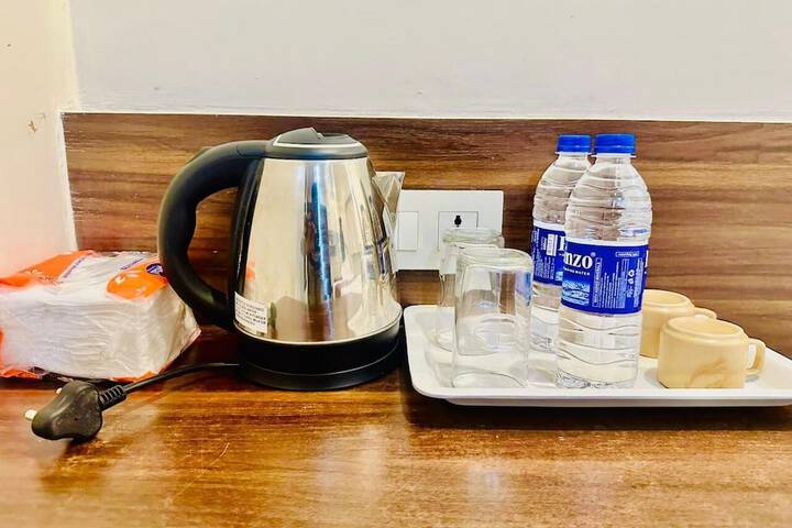 Breakfast/Coffee Service 14 of 16