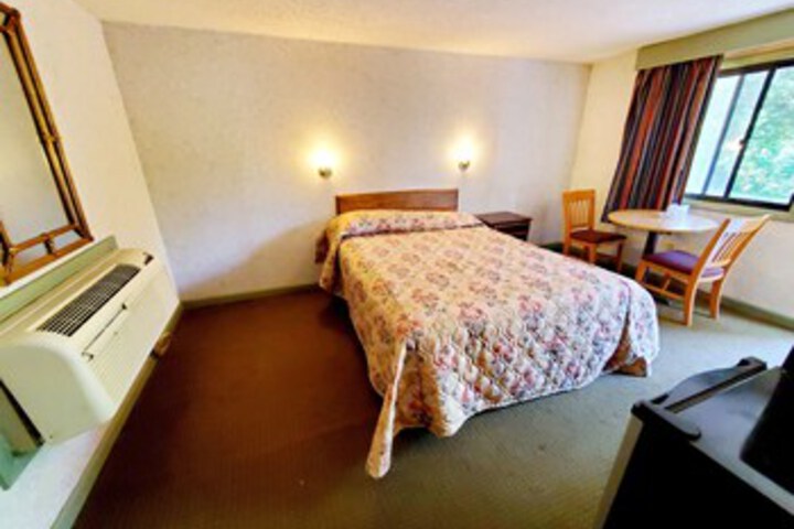 Room 22 of 25