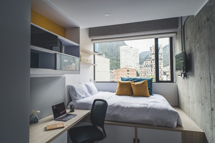 Room 17 of 108