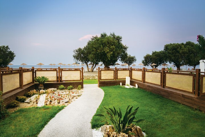 Terrace/Patio 37 of 107
