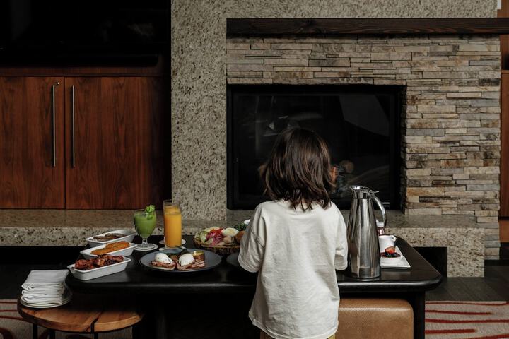 Dining Photos