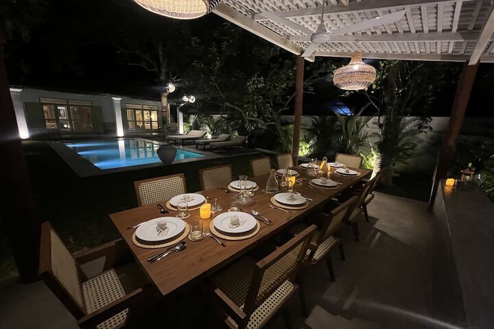 Dining 60 of 79