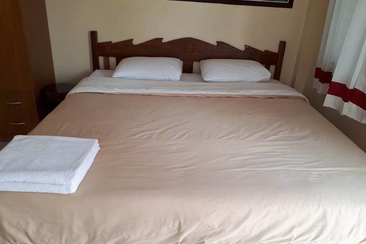Room 4 of 23