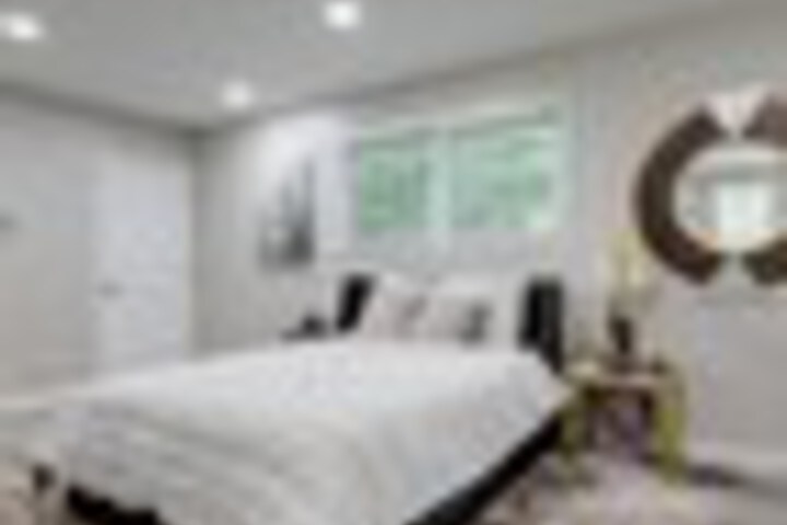 Room 14 of 60