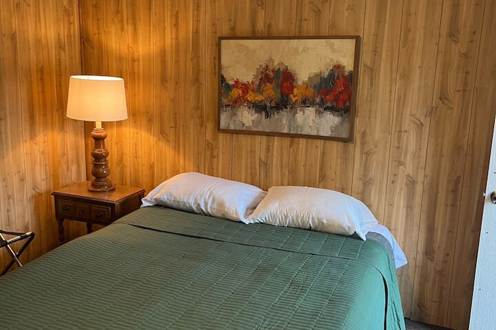 Room 30 of 39