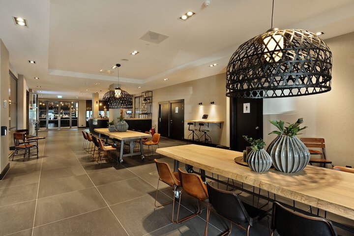 Lobby Entry