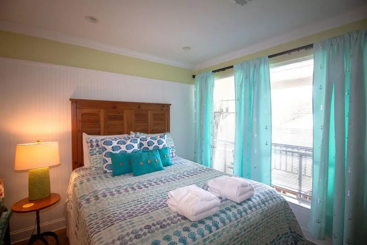 Image of 521 Sunsuite